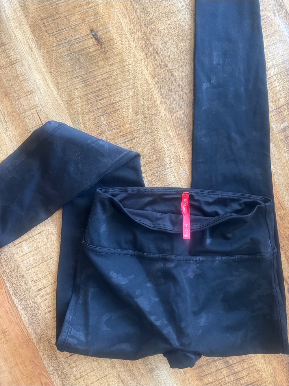 SPANX Black Camouflage Leggings with Pink Tag